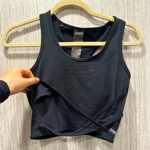 Gym shark cropped tank top
